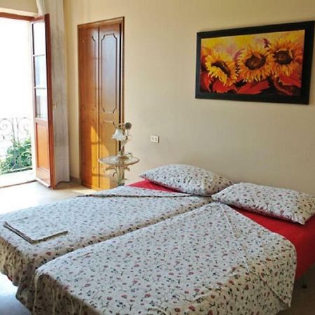 Casa Farfalla كانوبيو المظهر الخارجي الصورة